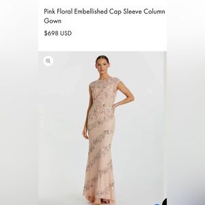 NWT Mac Duggal 5500 Size 8 Floral Embellished Cap Sleeve Column Gown (Flaw)